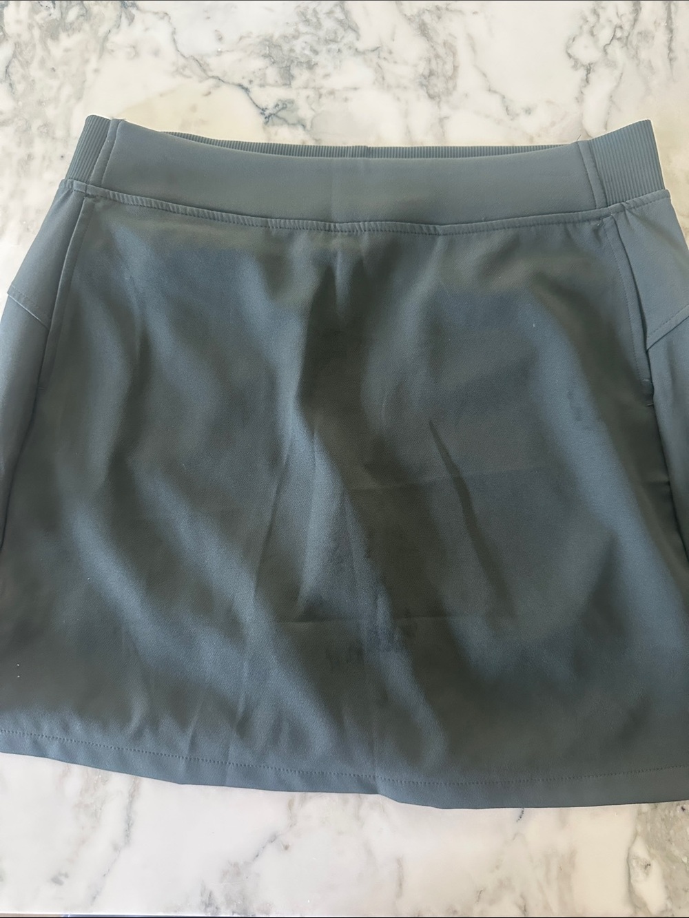 Classic Stretch Midi Skirt in Olive
